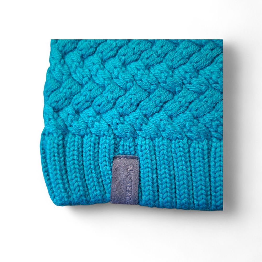Arc'teryx "Waffle Toque" Beanie - Teal - Picture 7 of 9